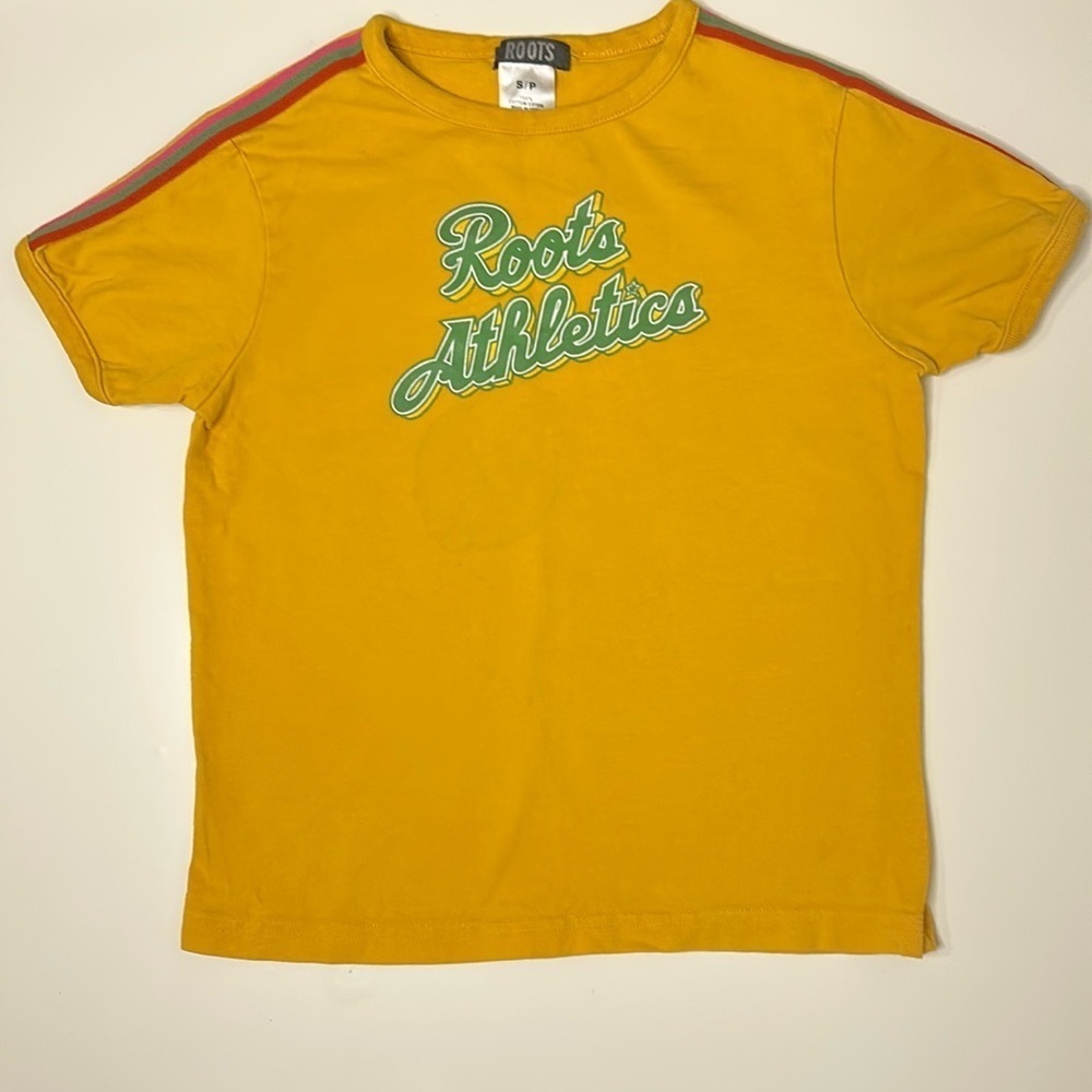 Roots Athletics retro style tshirt kids size small 100% cotton 70’s inspired
